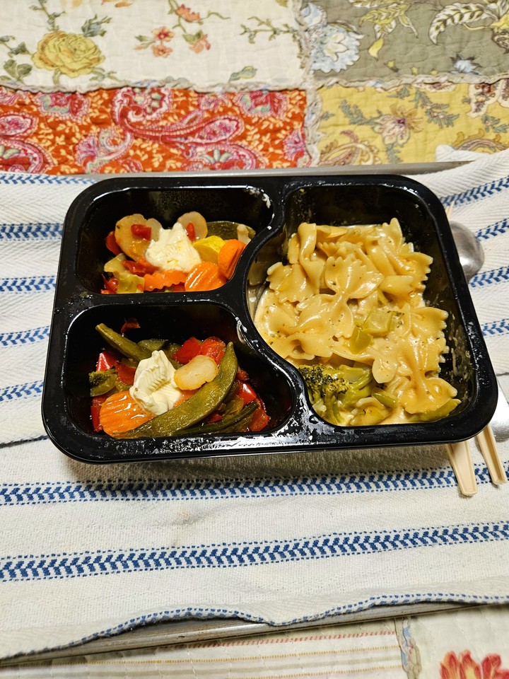 Broccoli, Cheddar, Cream and Noodle Casserole with Late Summer Veggies!