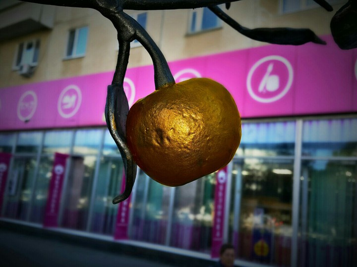 Apple