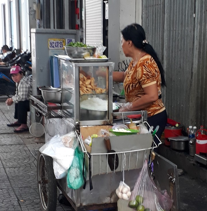 Saigon,  VN