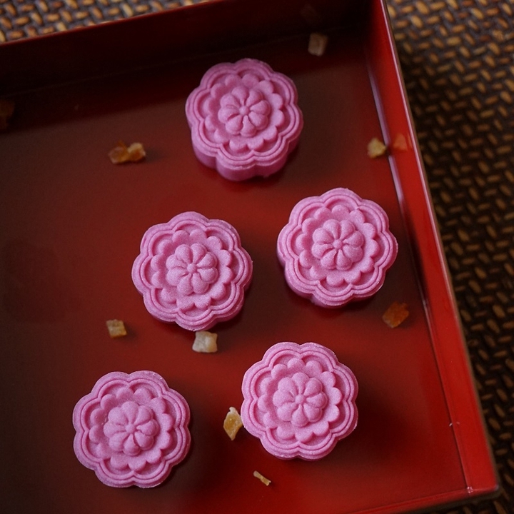 moon cake