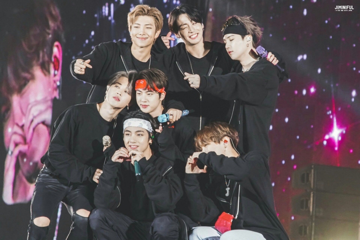 BTS  ??