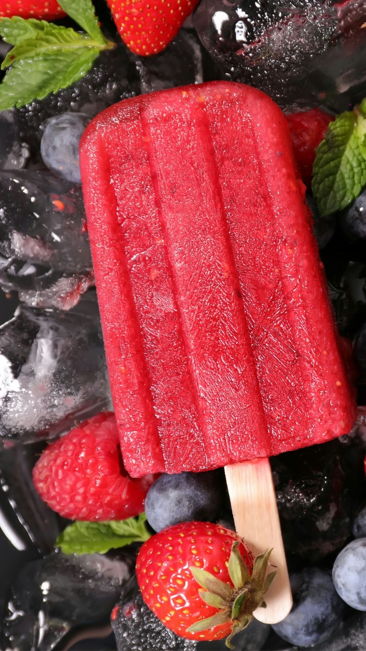 Red ice creem