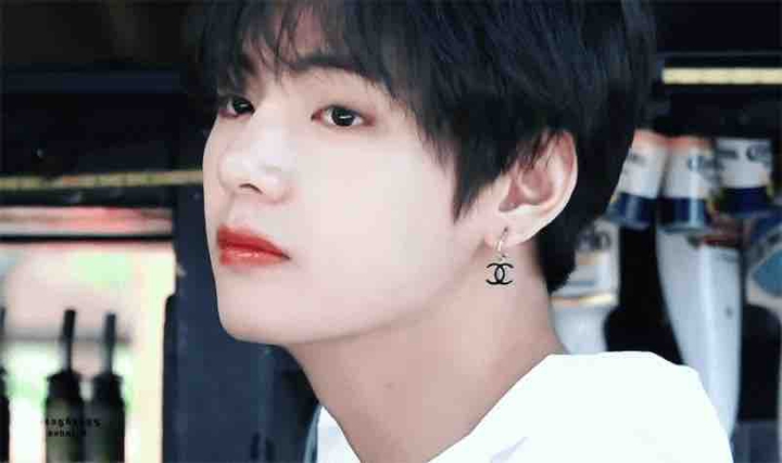 V