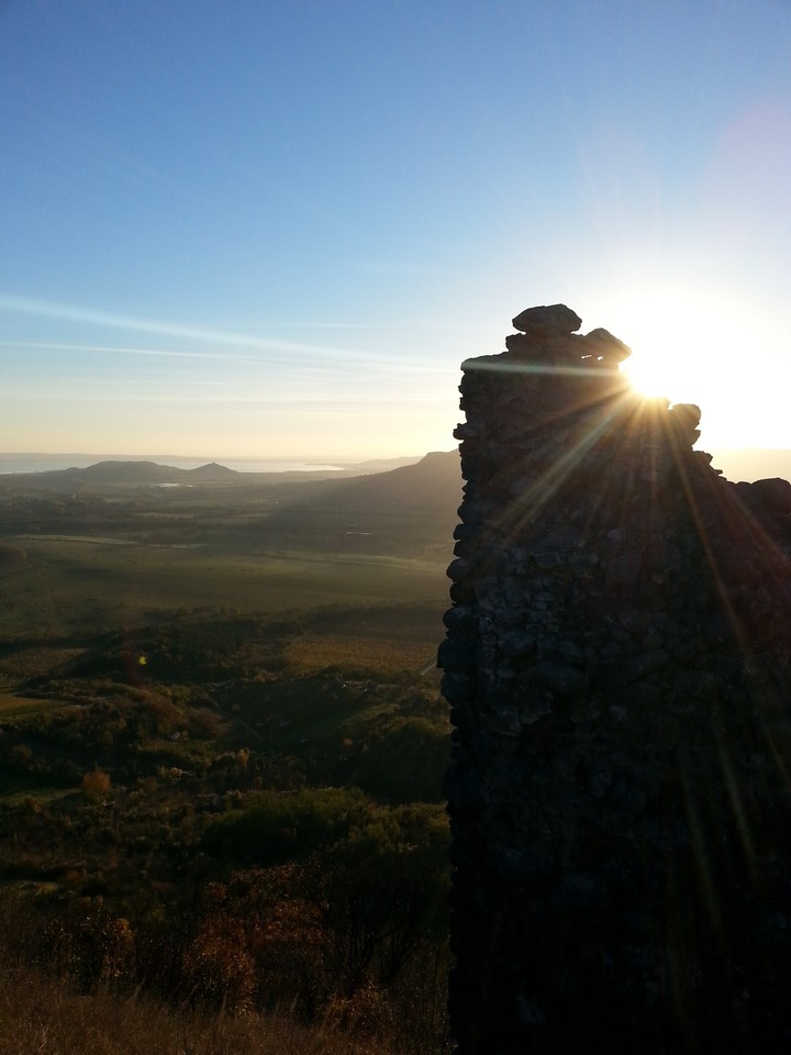 #natural #castle #ruin
