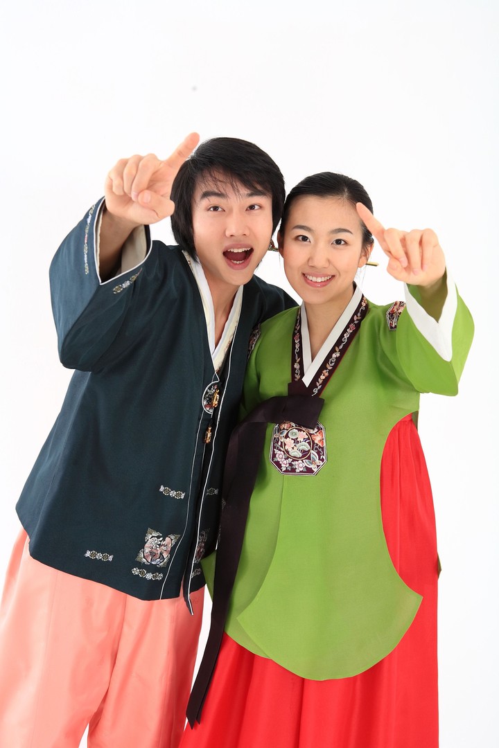 Couple in Korean Dress I