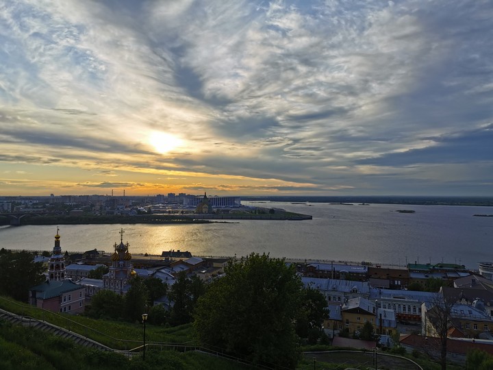 в городе N
