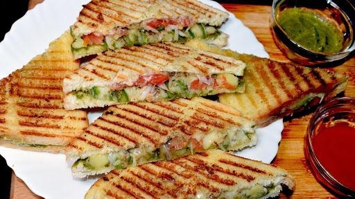 Veg grilled cheese sandwiches