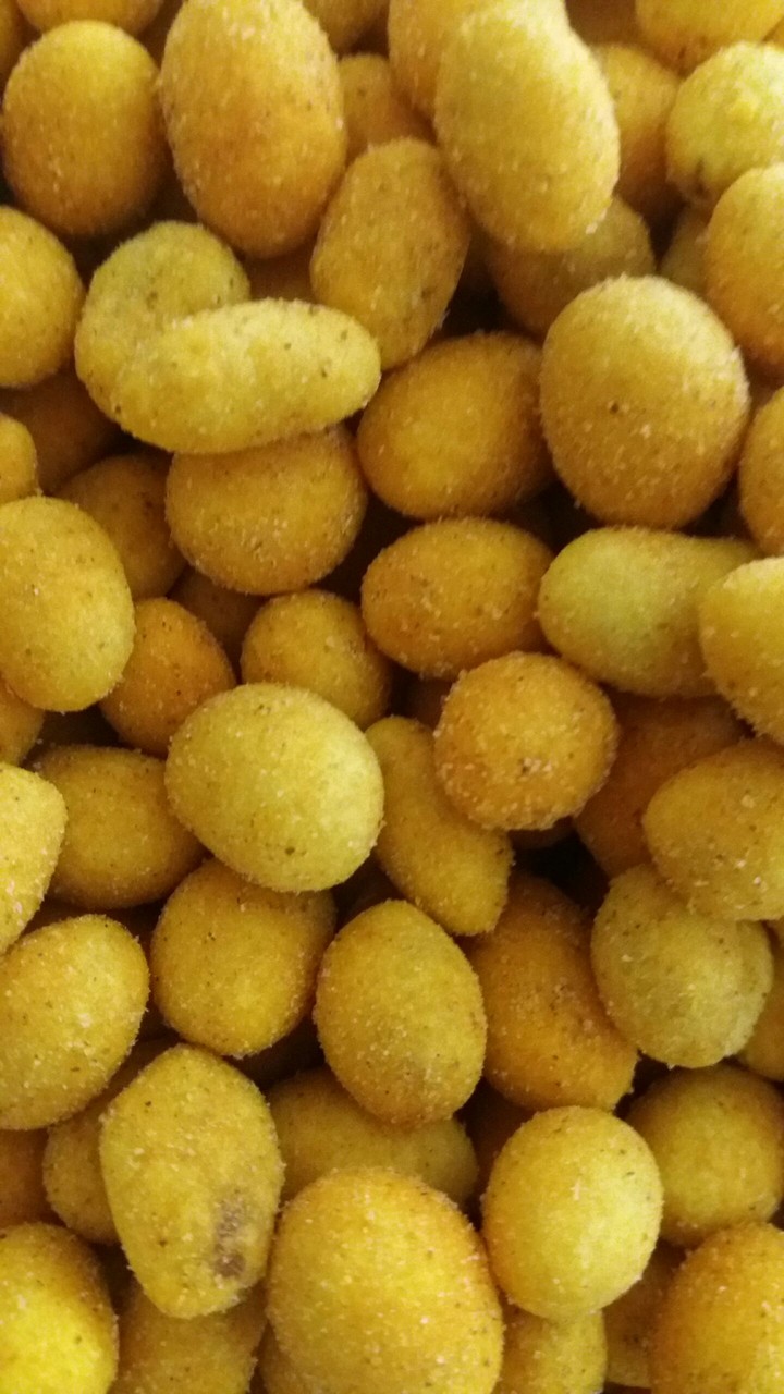 Chili nuts