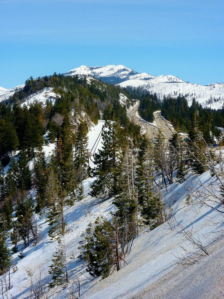 WINTRY LANDSCAPE