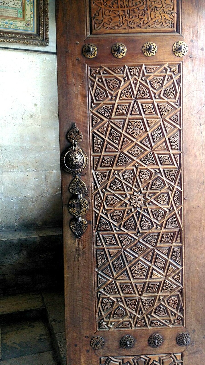 Ottoman door