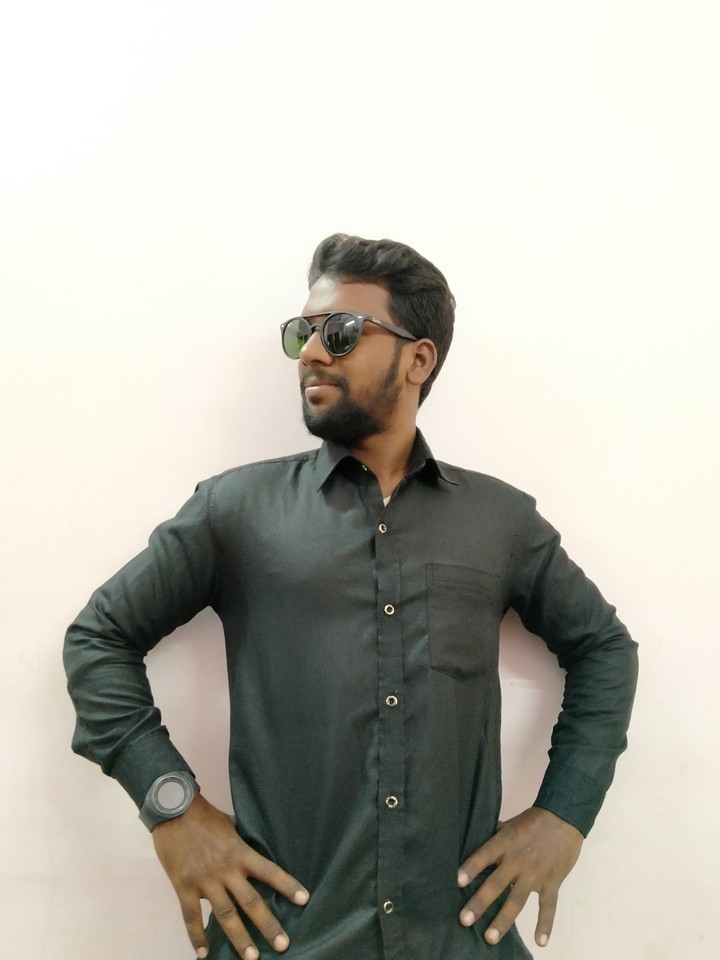 I love black