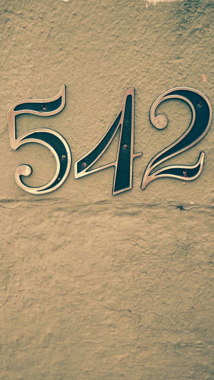 542