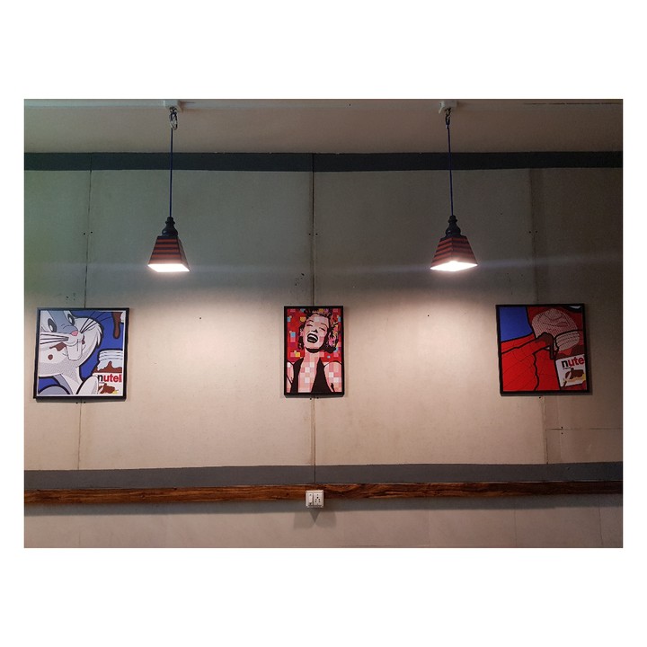 Frames in Cafe
