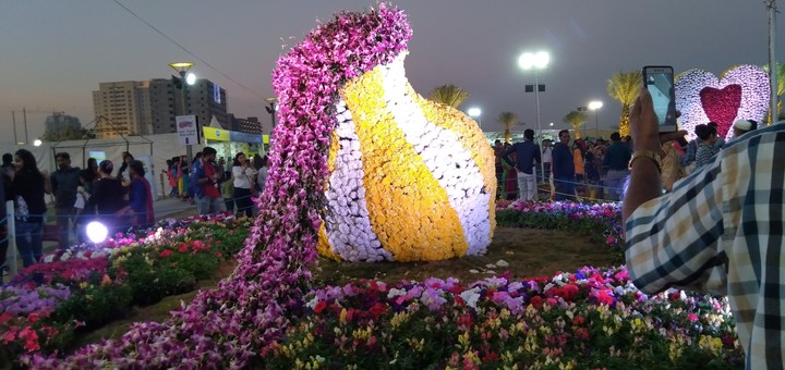 flower poat