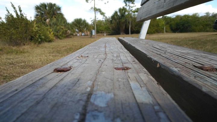 BENCH
