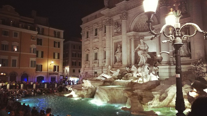 Trevi Fountain