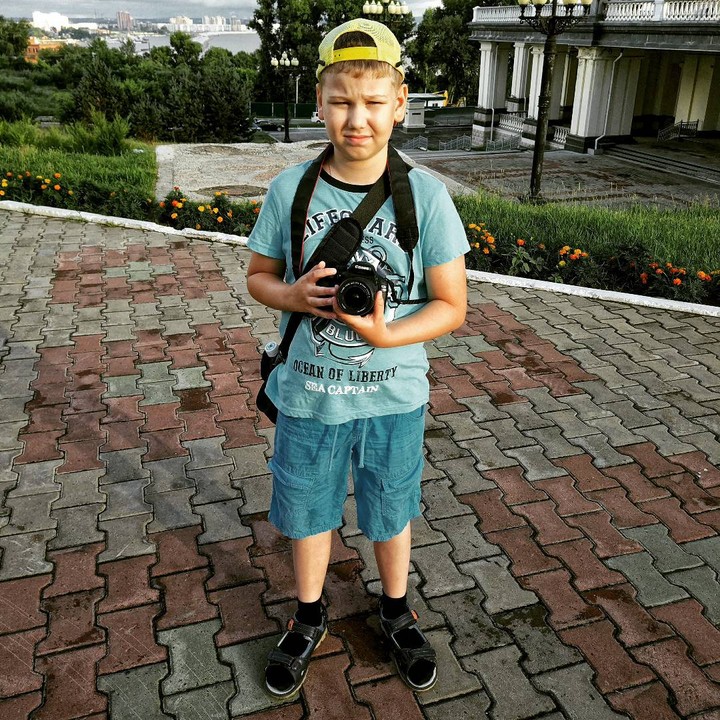 Юный фотограф.