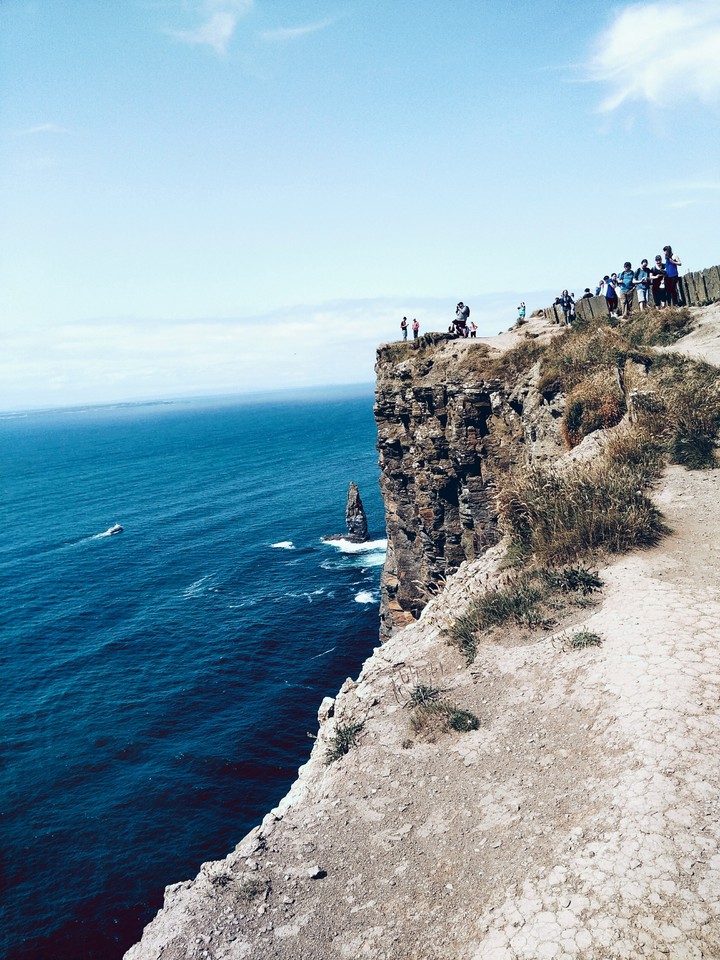 cliffs of moher 