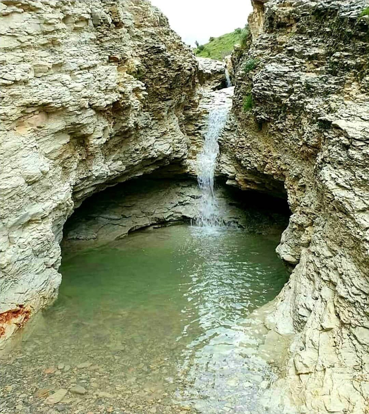 mineral water spring kazeroon