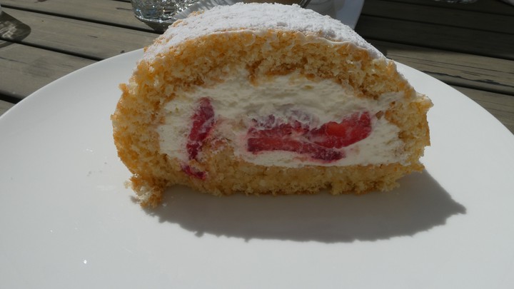 Erdbeer Roulade