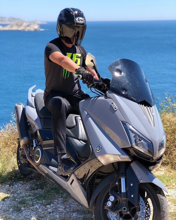 YAMAHA