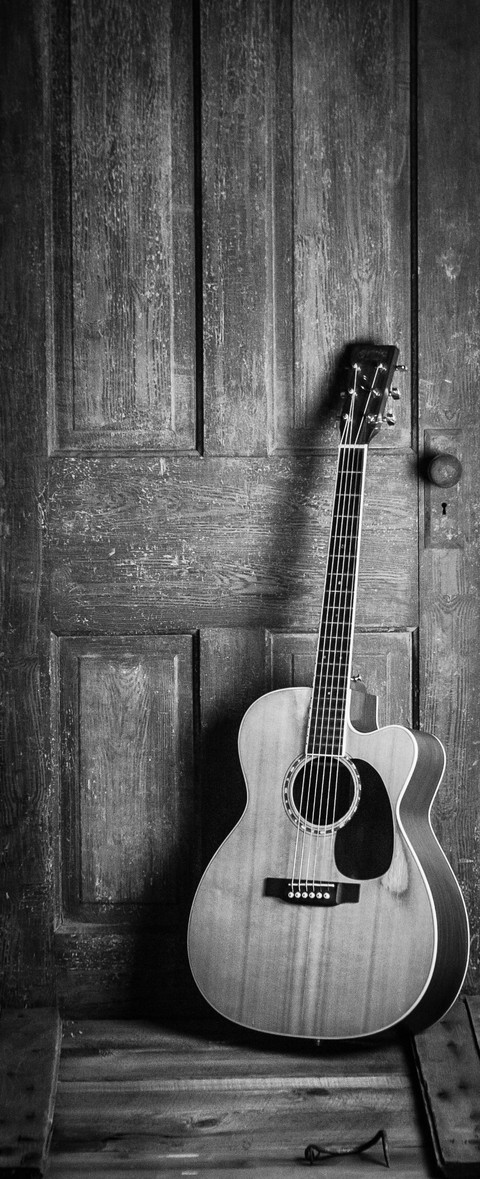 木制品, Guitar桌布