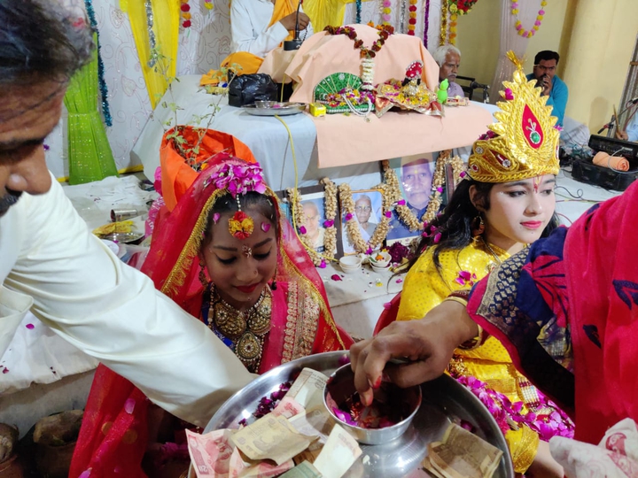 Holi with Radha and Kanha