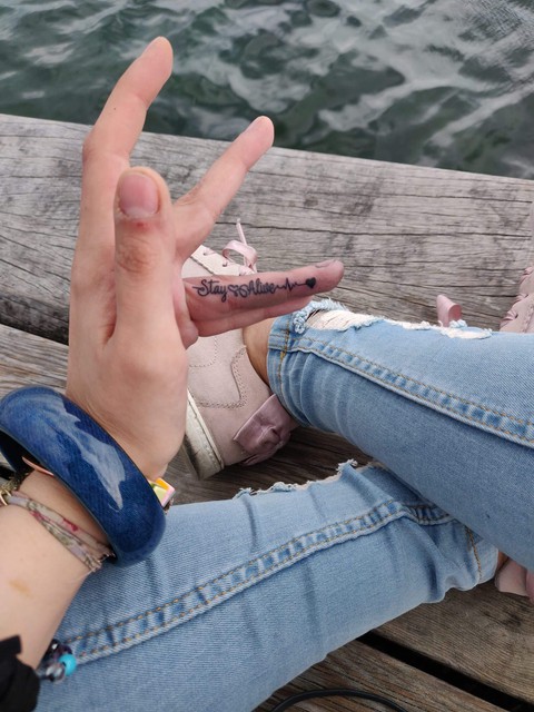 Stay alive