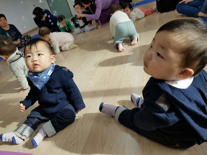 아기학교수업