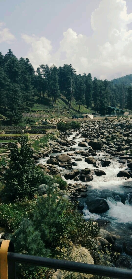 A heart touching look of Kashmir ❤