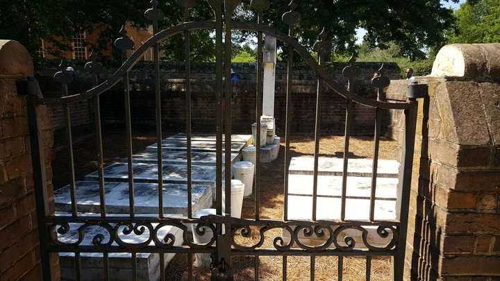 17th Century Grave Yard