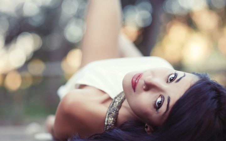 Girl Brunette Dress Face Brown-Eyed
