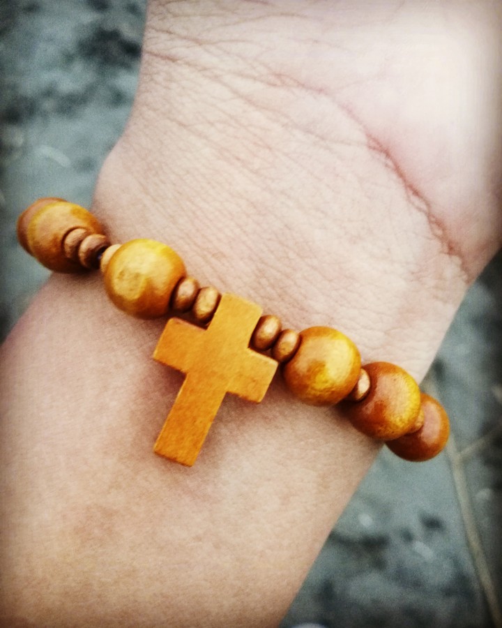 Cross