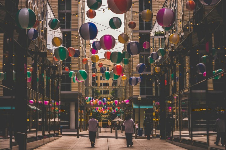 balloons, sky...
