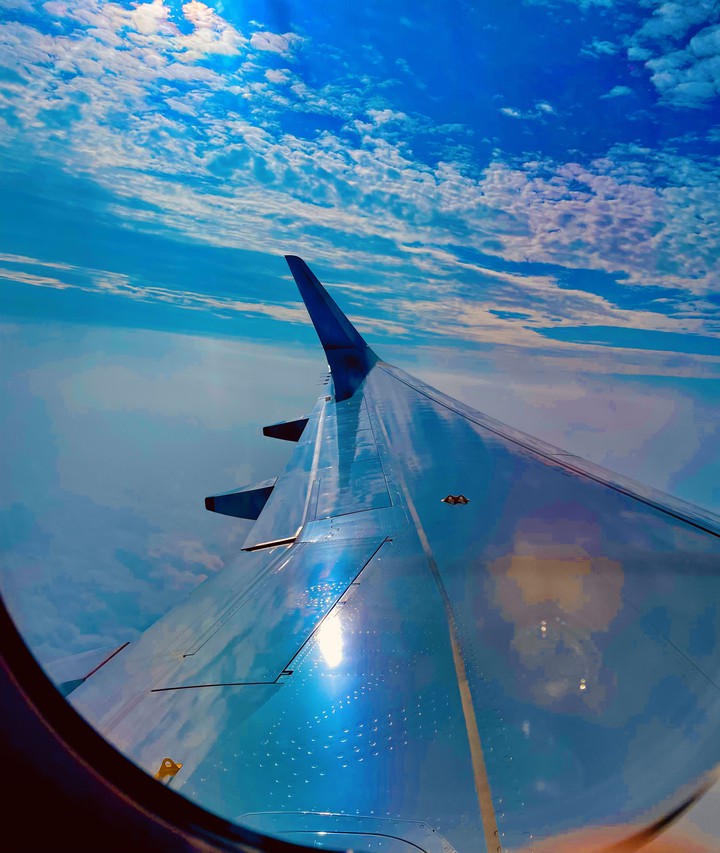 ✈️