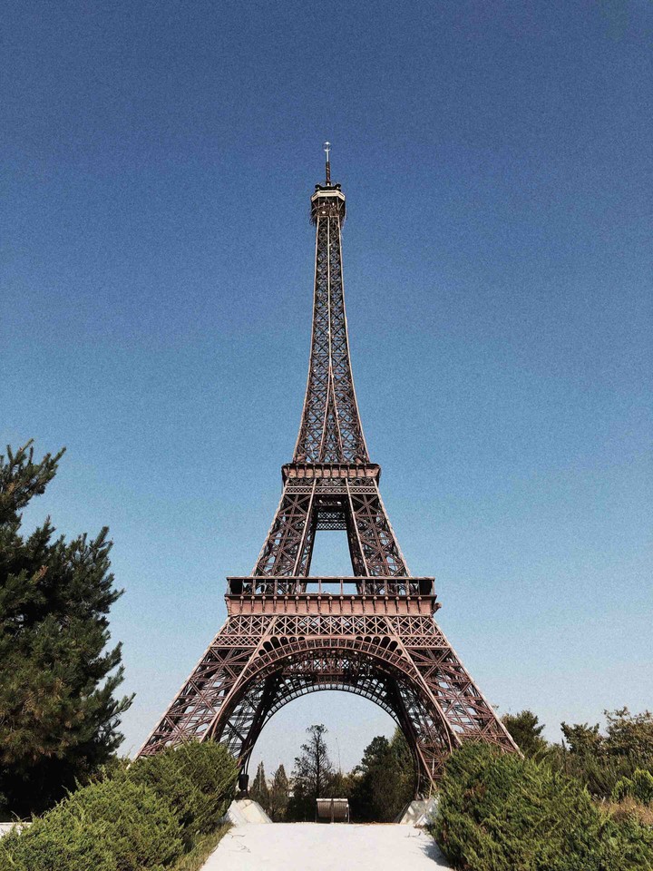 Eiffel Tower