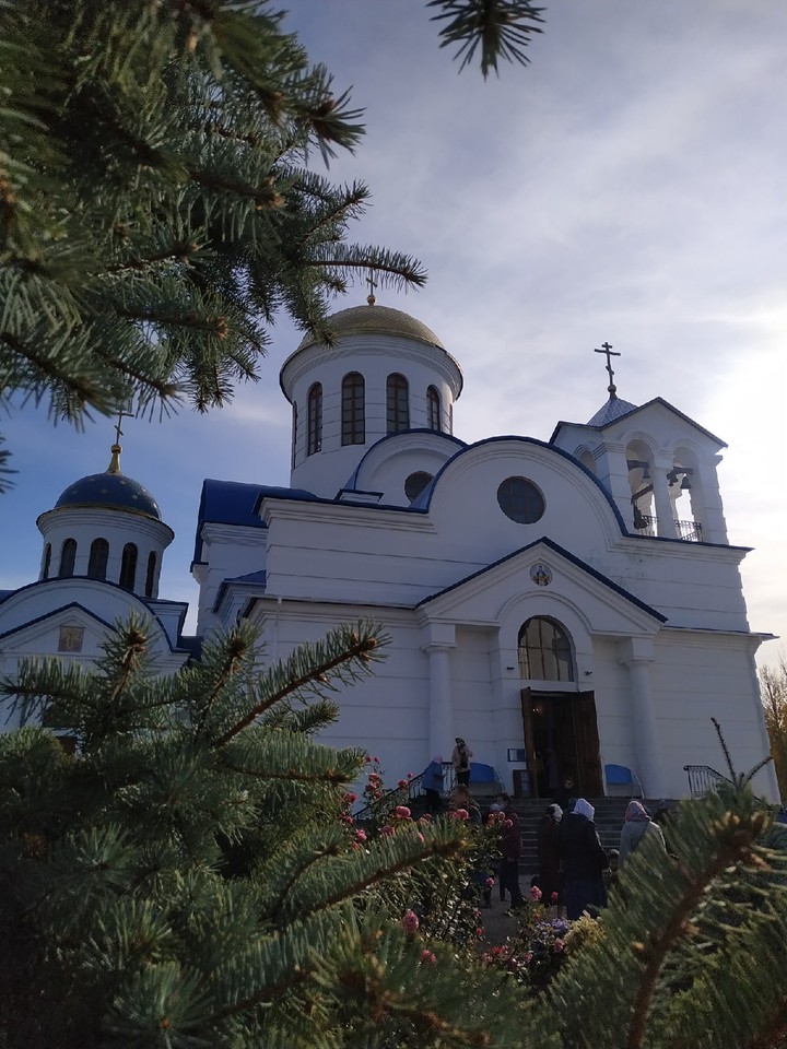 Церковь