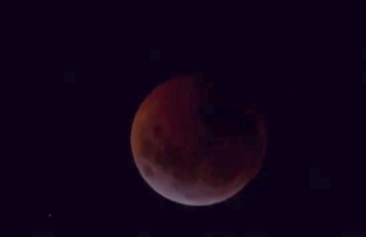 Eclipse lunar 2019