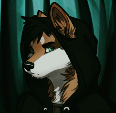 :^