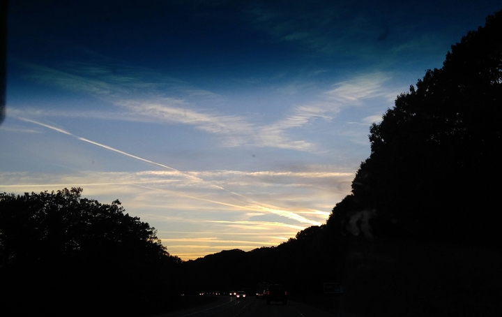 contrails