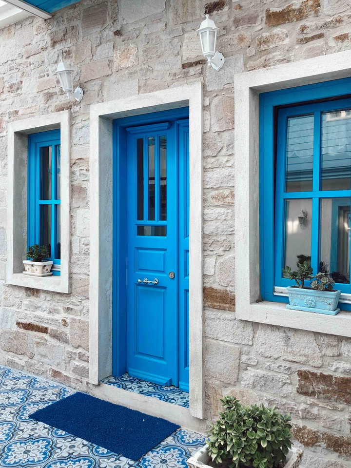 blue