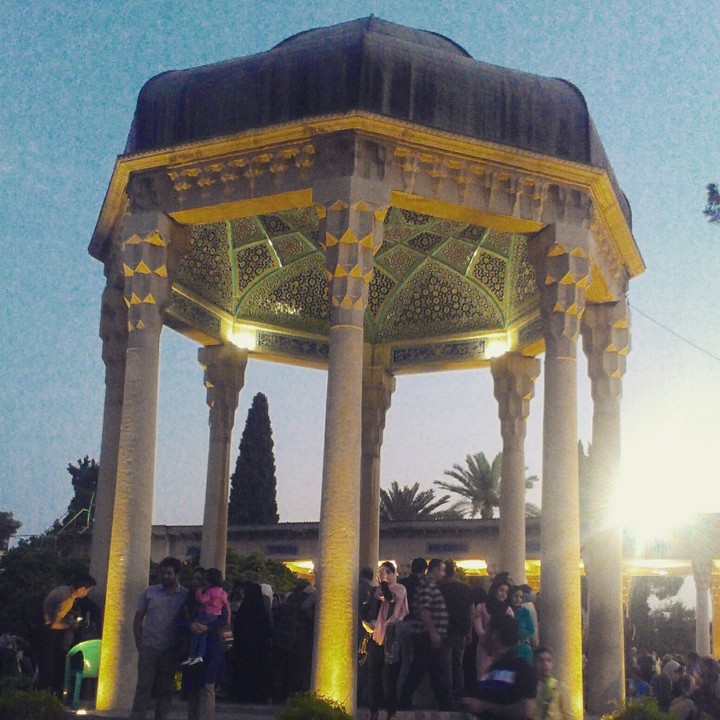 Hafez shrine