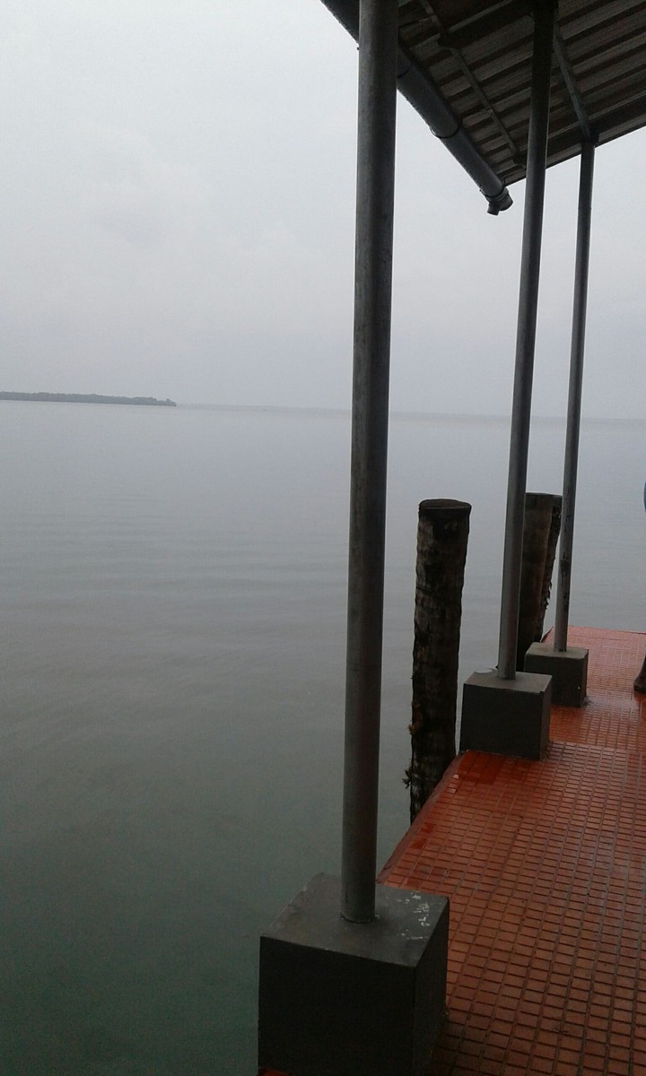 vembanadu lake