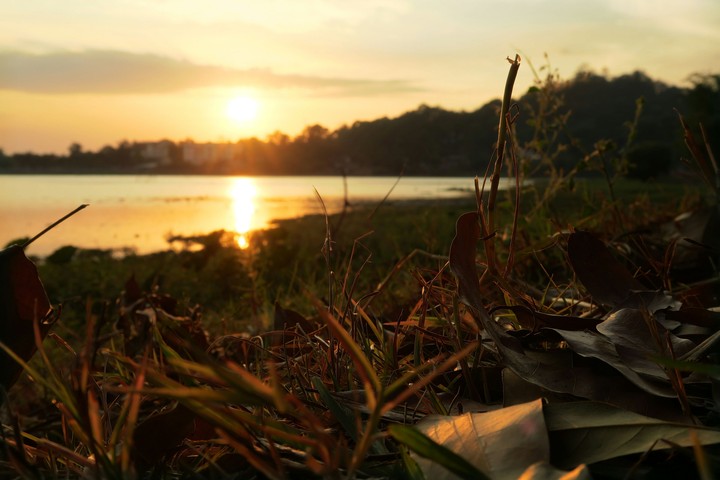 Lak lake sunset