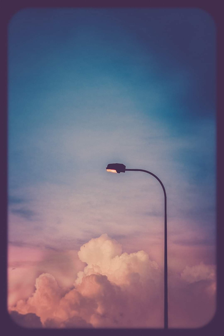 light pole
