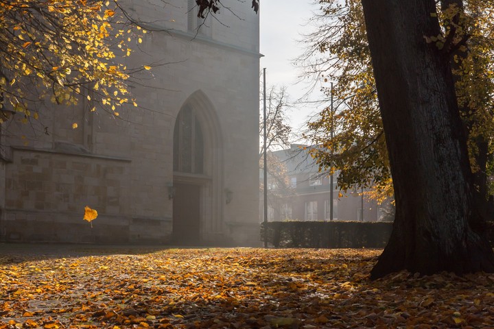 Entrada da Igreja St Viktor em Dülmen
