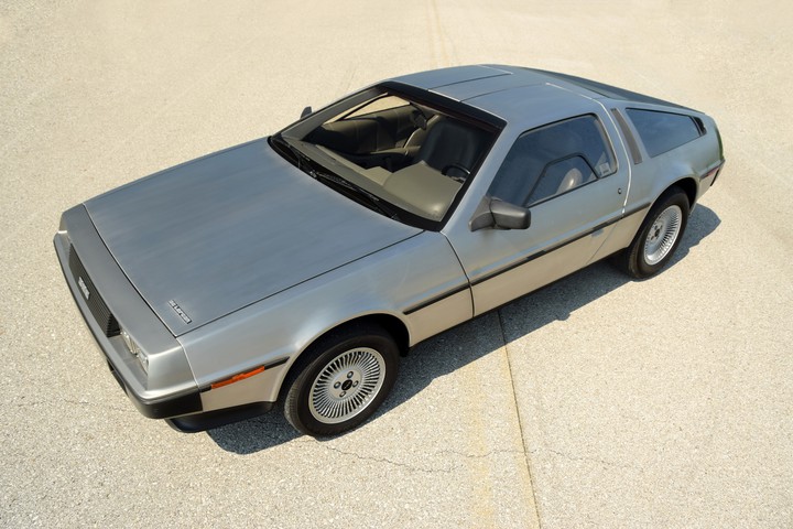 delorean dmc 12