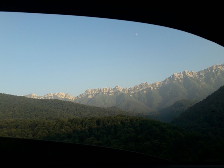 iran-sari-dodangeh miana-Alborz Mountain