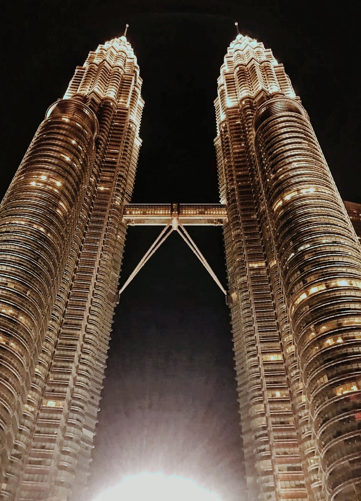 good night, KL!