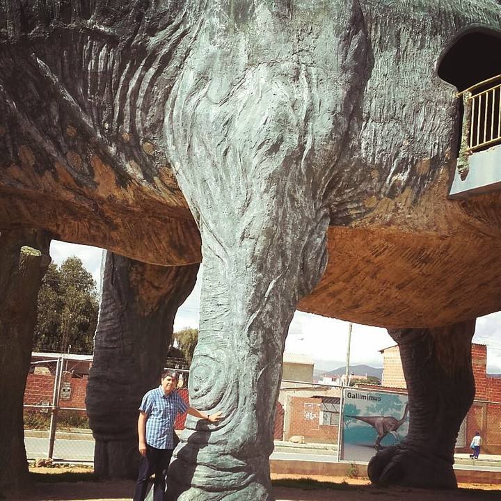 Tremendo dinosaurio.